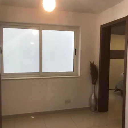 Stanza Vicino Paceville E San Giuliano Privatunterkunft *