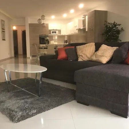 Stanza Vicino Paceville E San Giuliano *