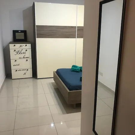 Stanza Vicino Paceville E San Giuliano *