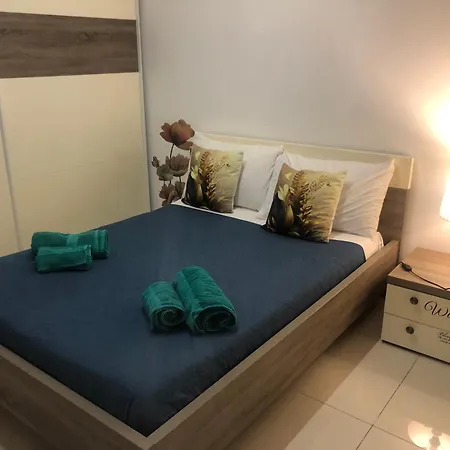 Stanza Vicino Paceville E San Giuliano