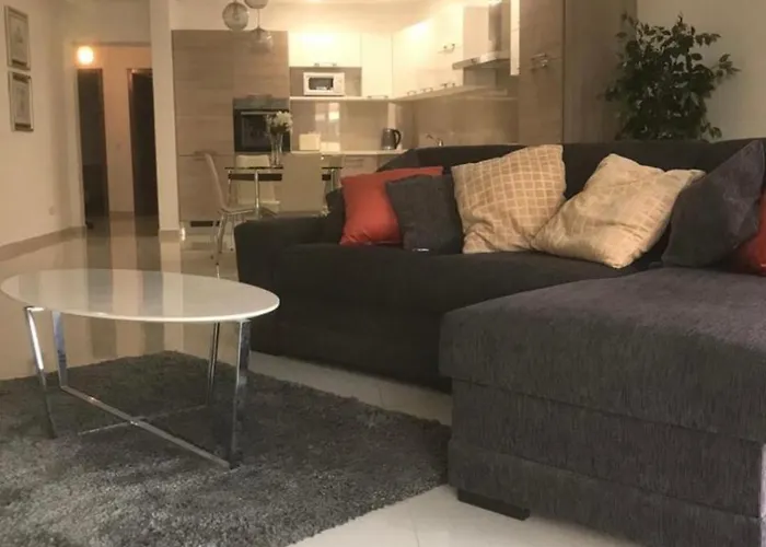 Stanza Vicino Paceville E San Giuliano *