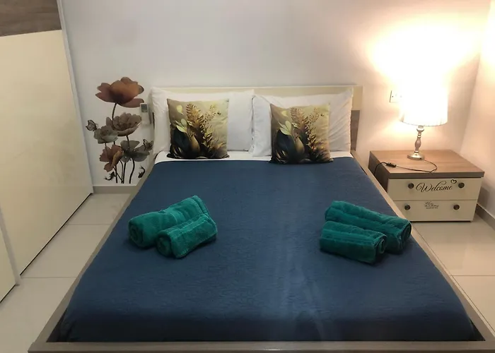 Stanza Vicino Paceville E San Giuliano * Is-Swieqi